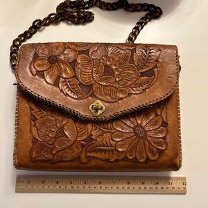 Vintage Caramel Leather Handbag - with two straps